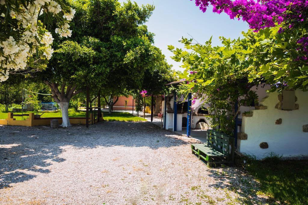 Villa Marqua Kalavárda Extérieur photo