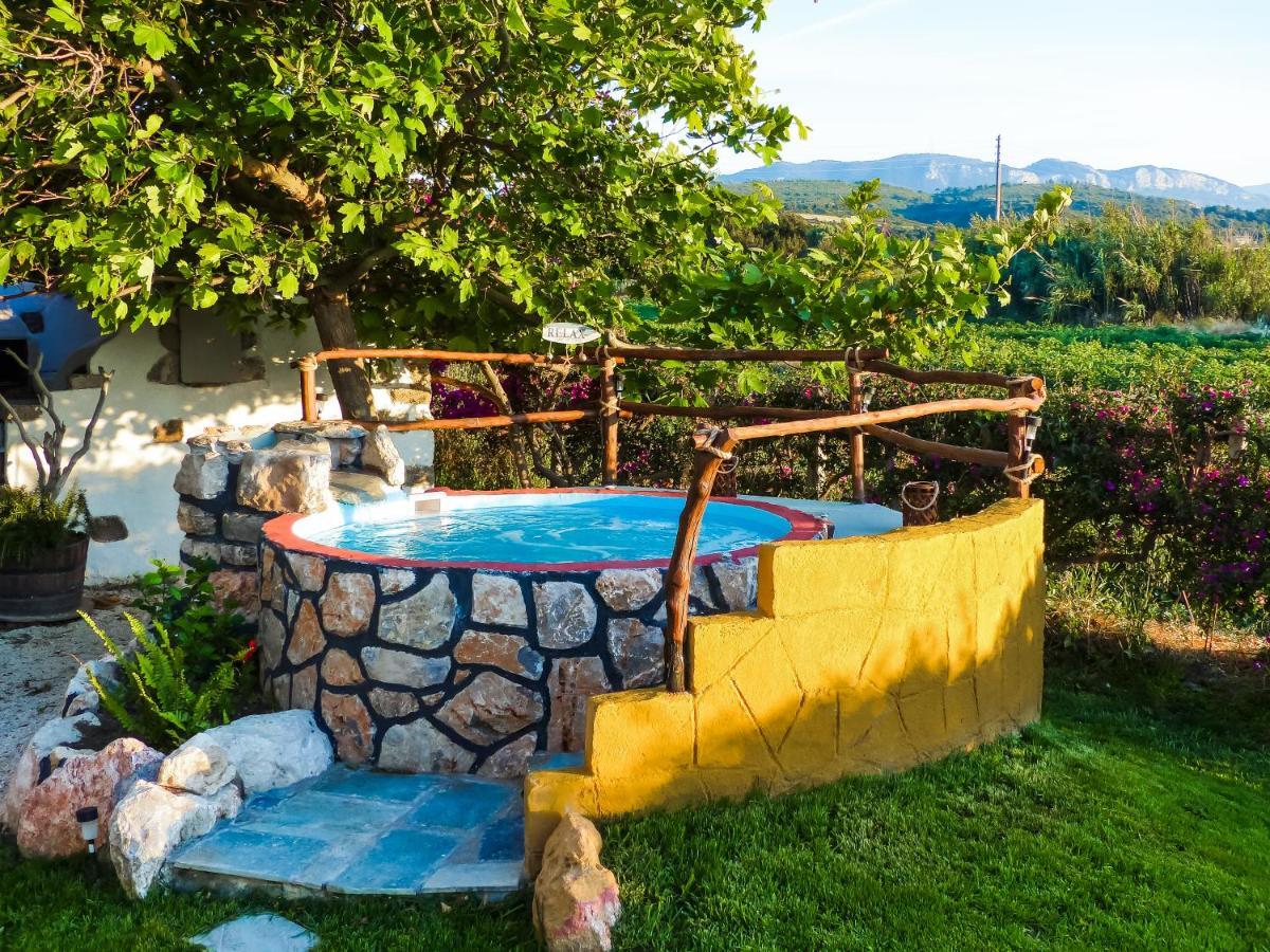 Villa Marqua Kalavárda Extérieur photo